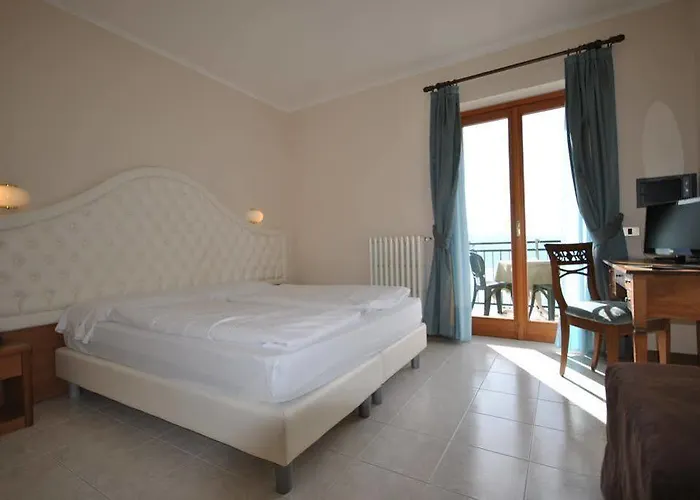 Hotel Gallo Tignale