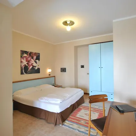 Hotel Gallo Tignale